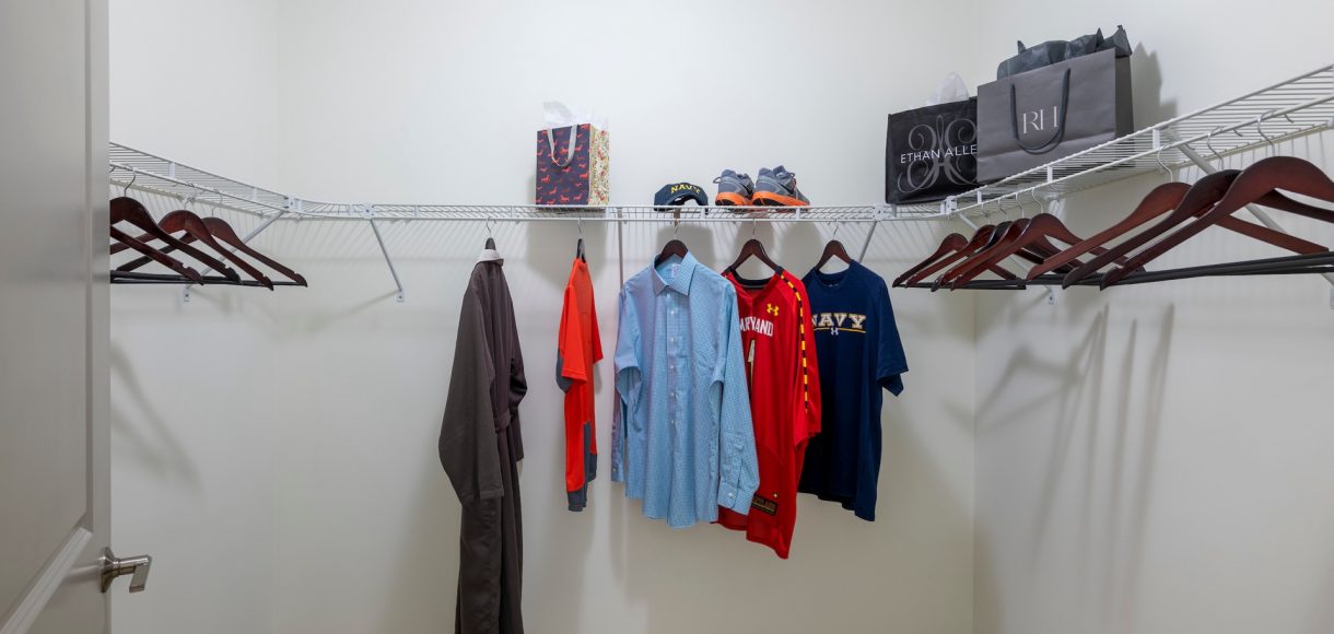 Walk in closet